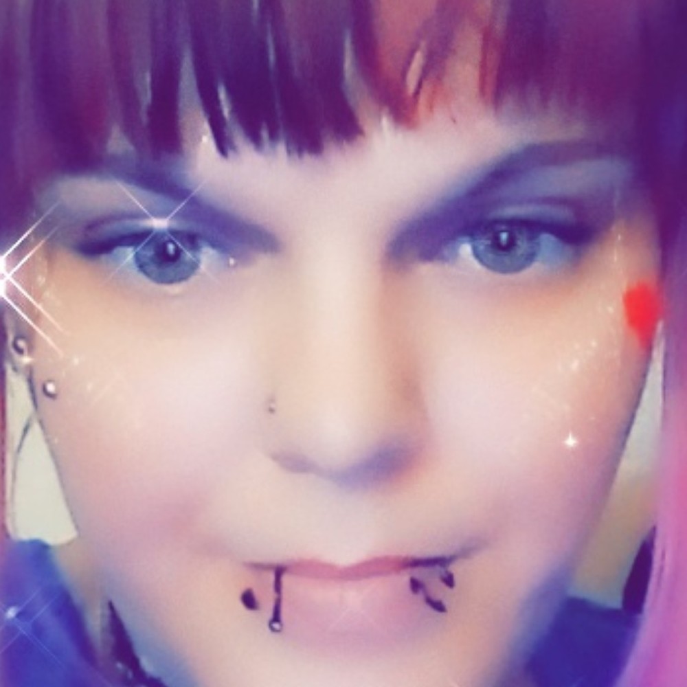 Meet your Posher, Chrystal